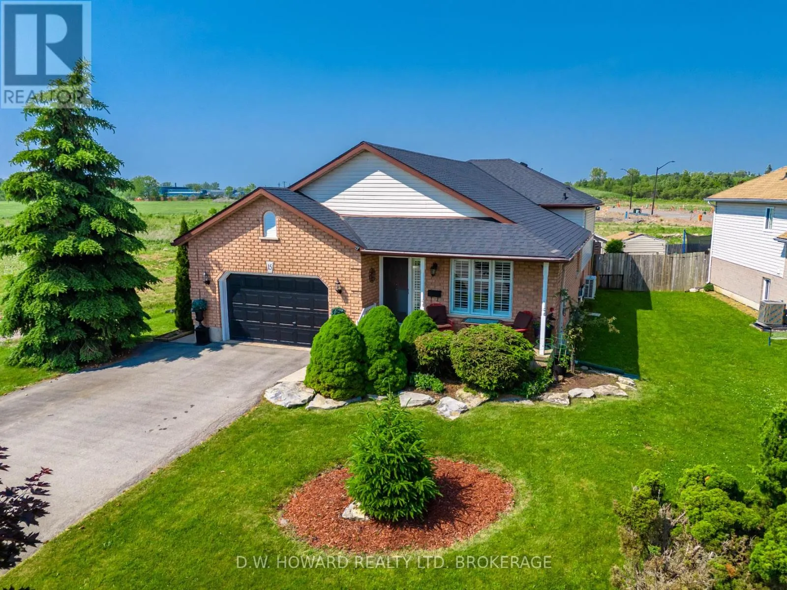15 MEADOWLARK DRIVE