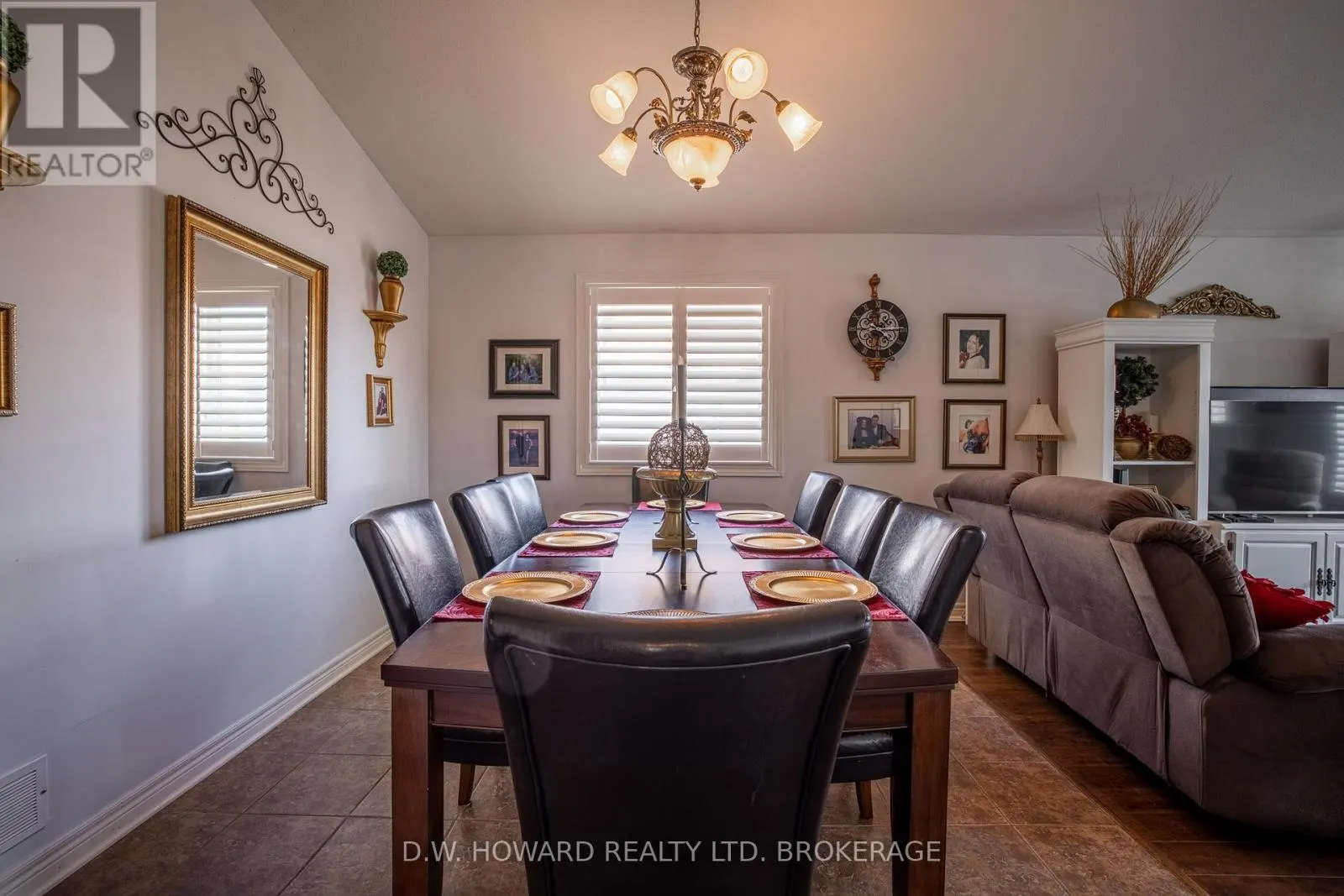 15 MEADOWLARK DRIVE