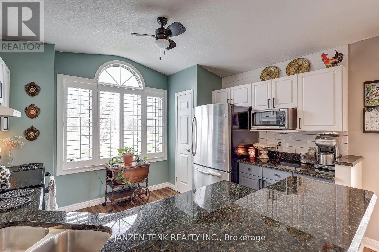 2 ROSETHORN COURT