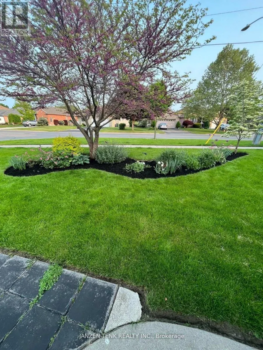 2 ROSETHORN COURT