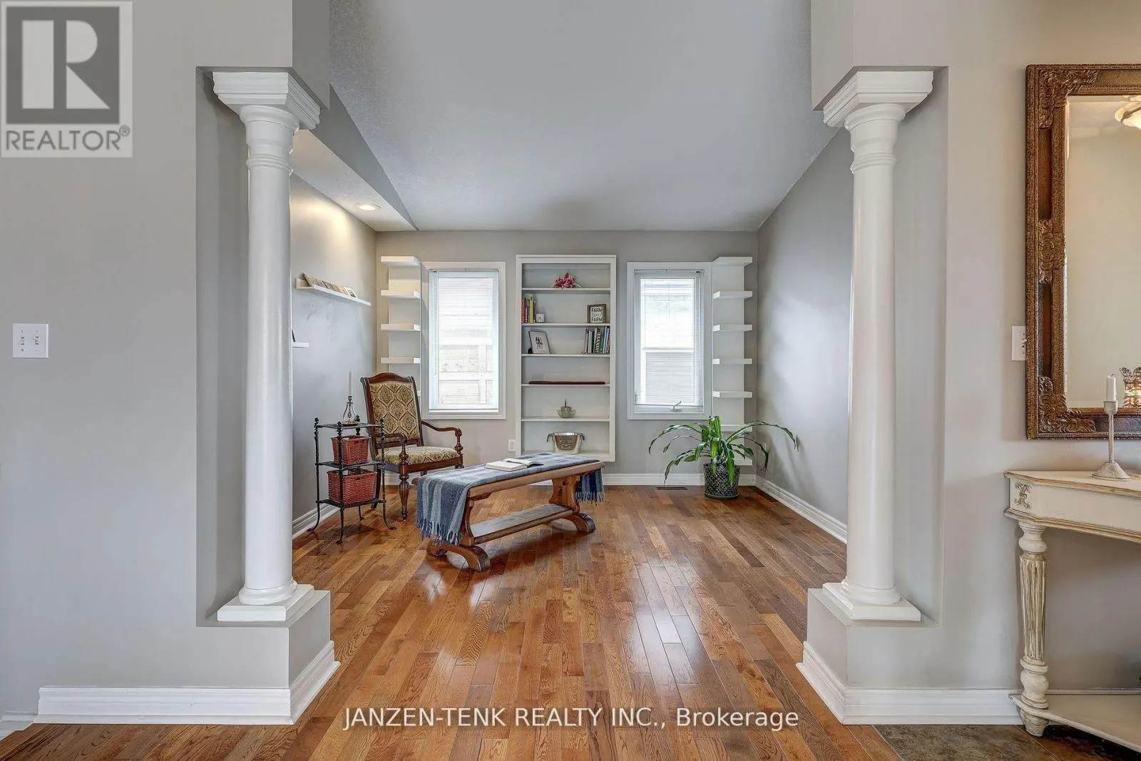 2 ROSETHORN COURT