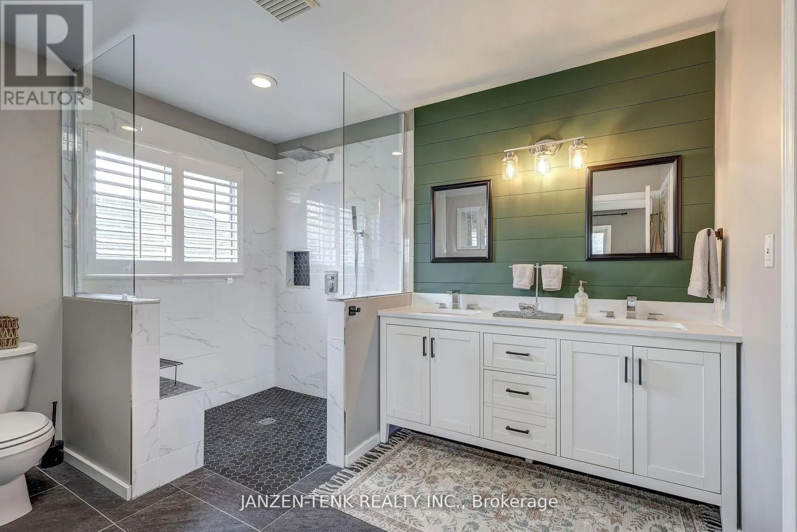 2 ROSETHORN COURT