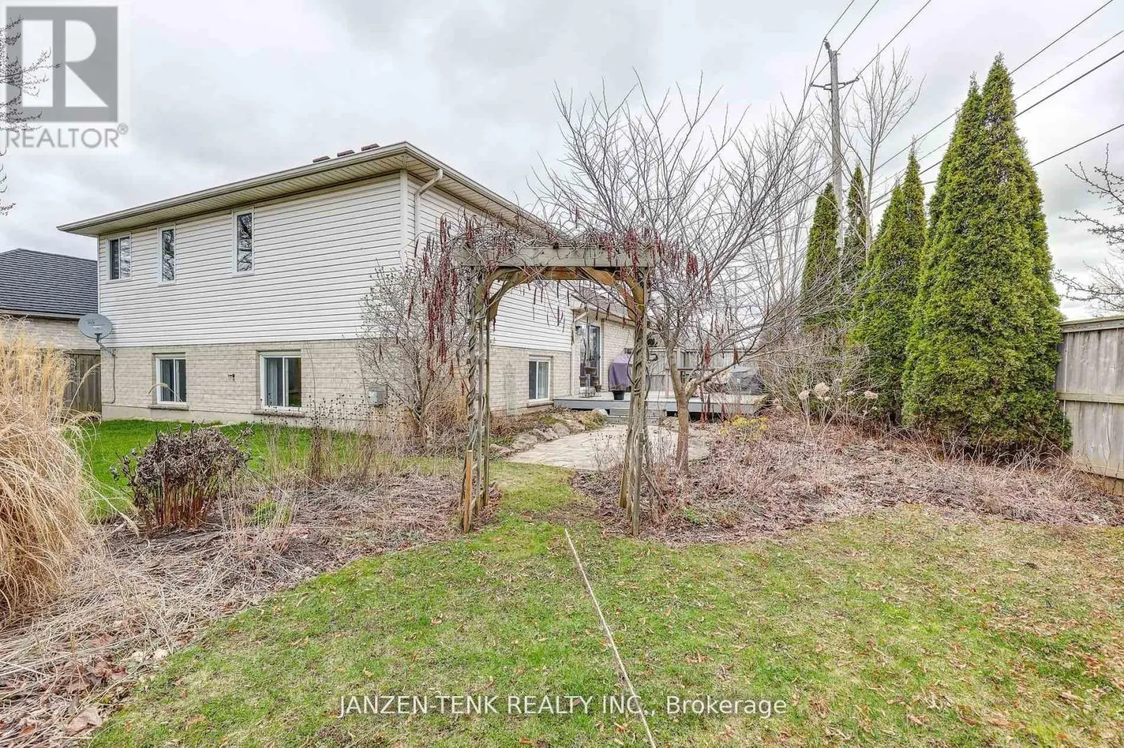 2 ROSETHORN COURT