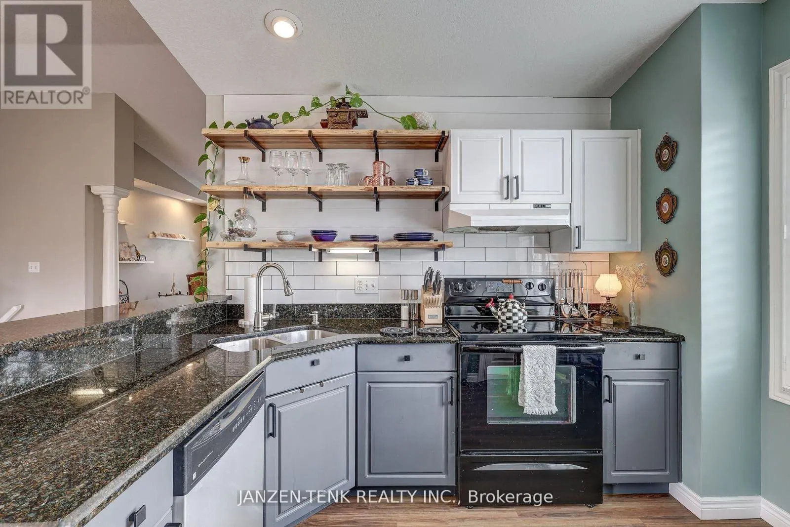 2 ROSETHORN COURT