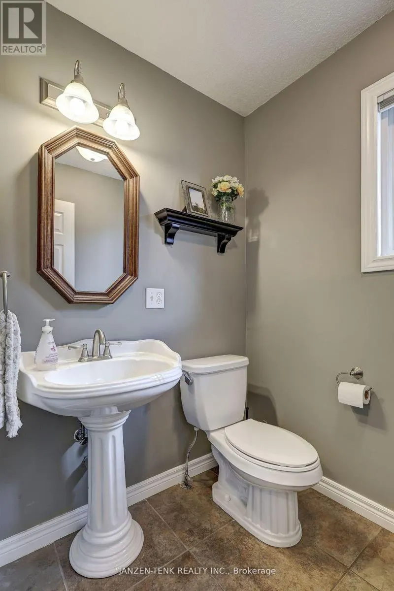 2 ROSETHORN COURT
