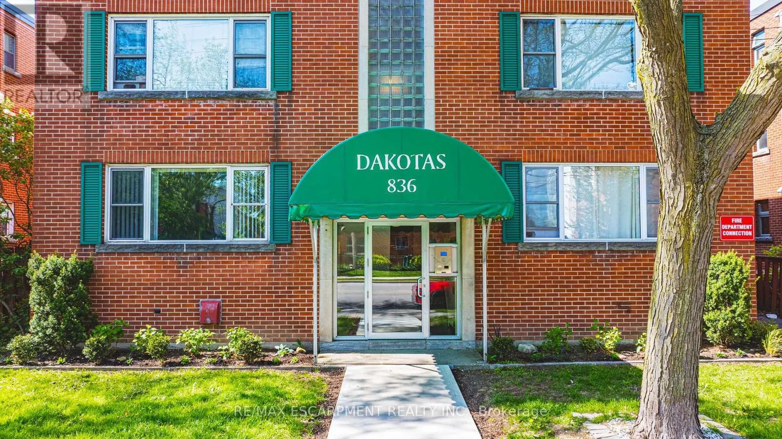 208 - 836 CONCESSION STREET