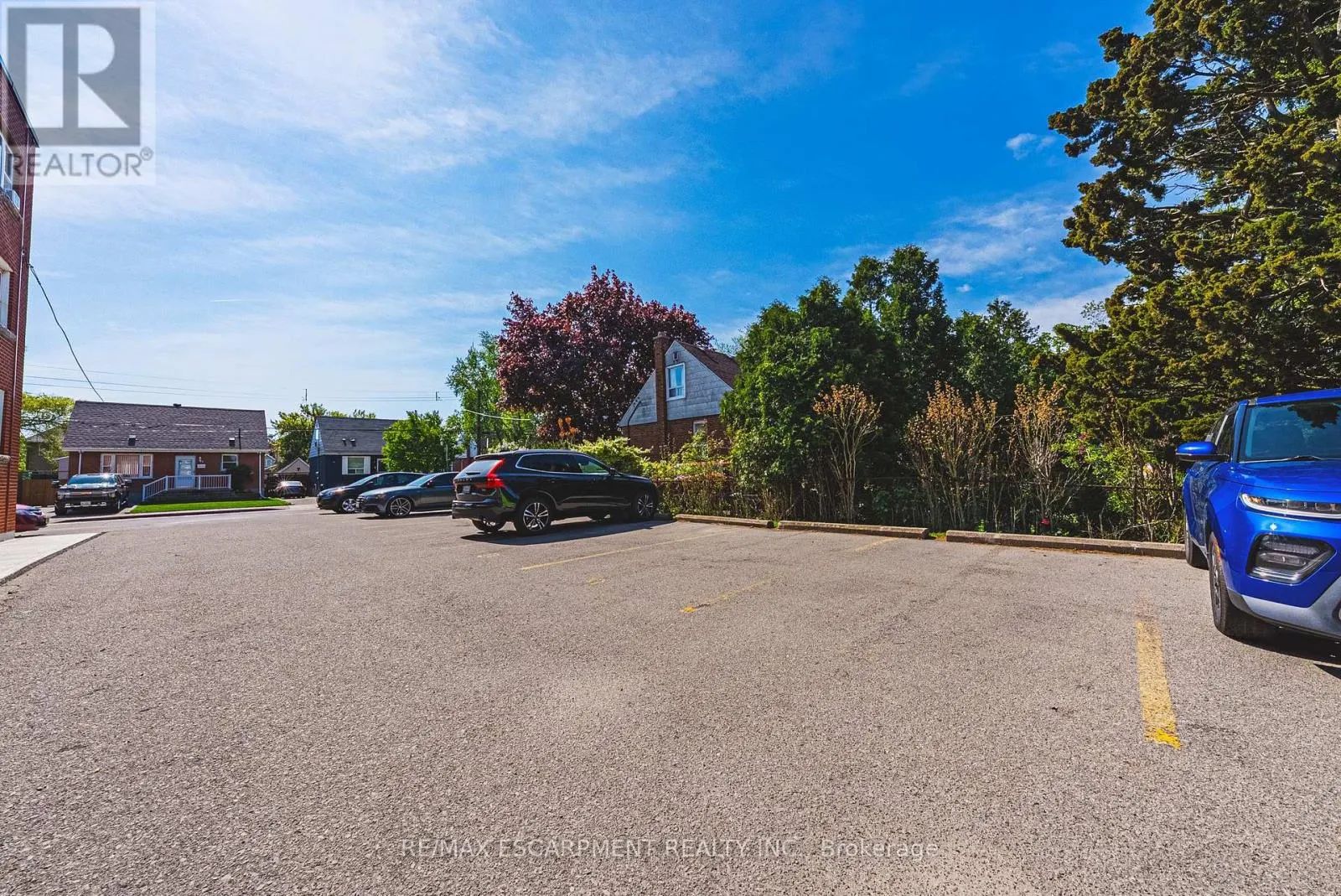 208 - 836 CONCESSION STREET