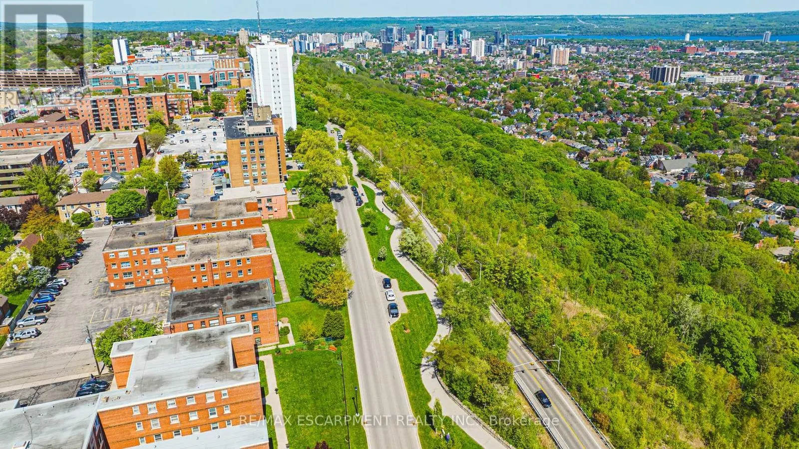 208 - 836 CONCESSION STREET