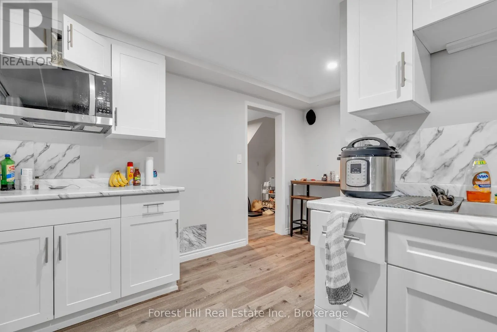 35 SHAFTSBURY DRIVE