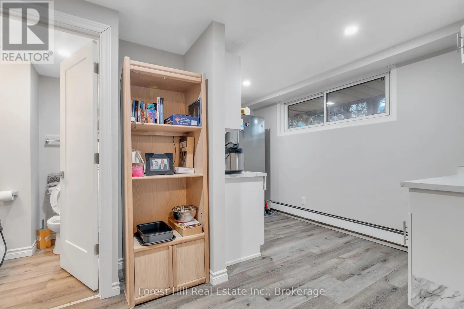 35 SHAFTSBURY DRIVE