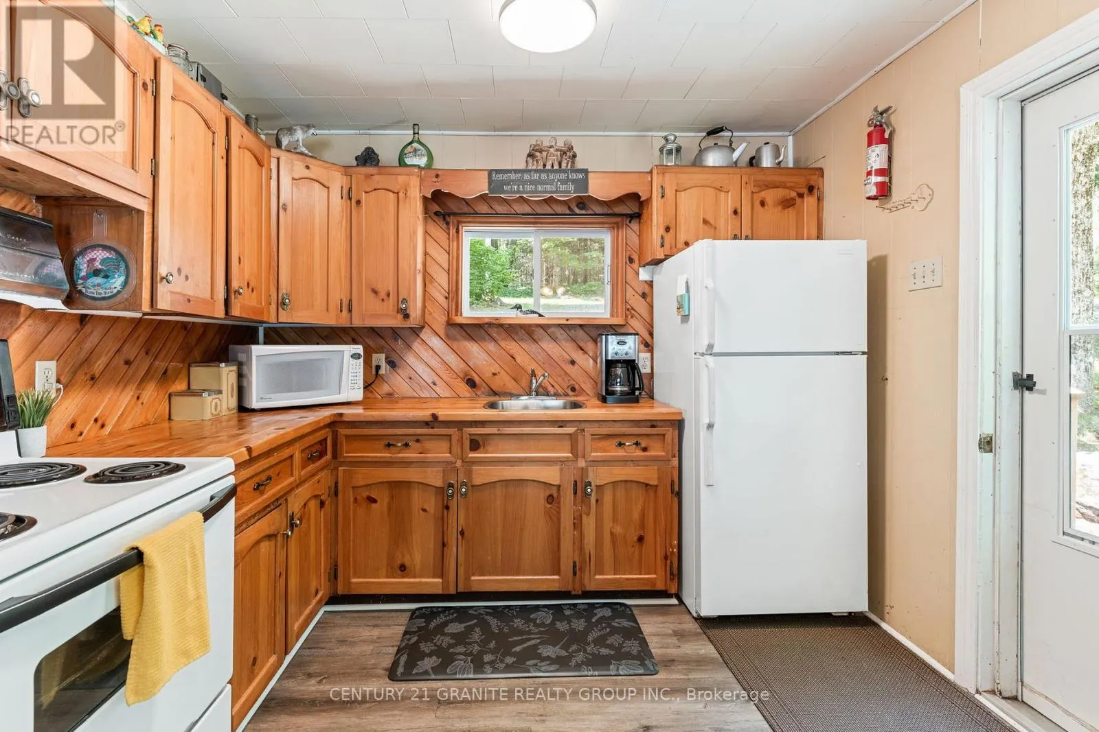 509 DOG BAY ROAD