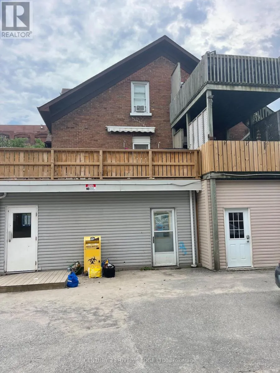 240-246 KING STREET W