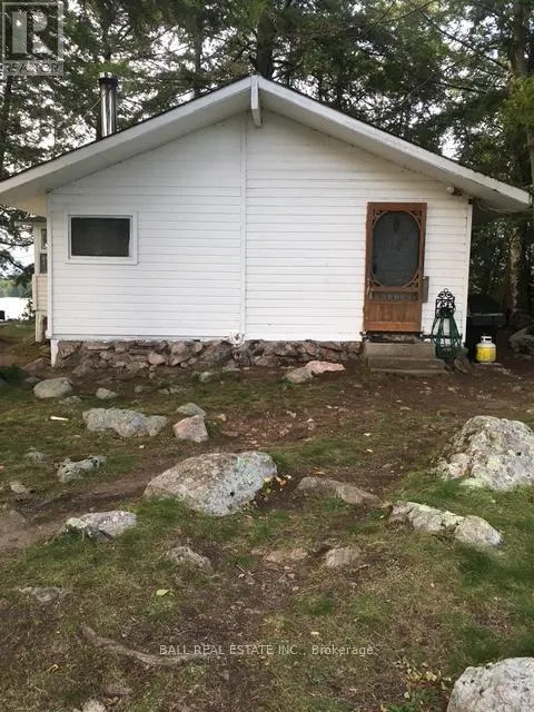 9 ISLAND 4
