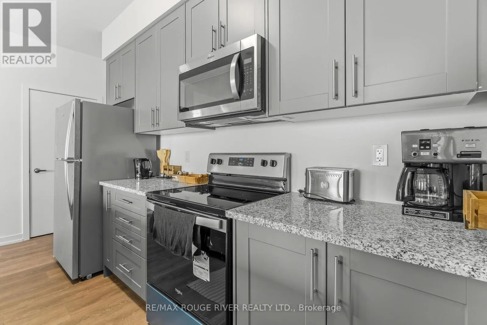 1901 - 160 DENSMORE  ROAD, #1901