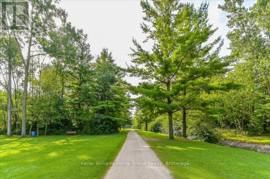 536 POPLAR PLACE