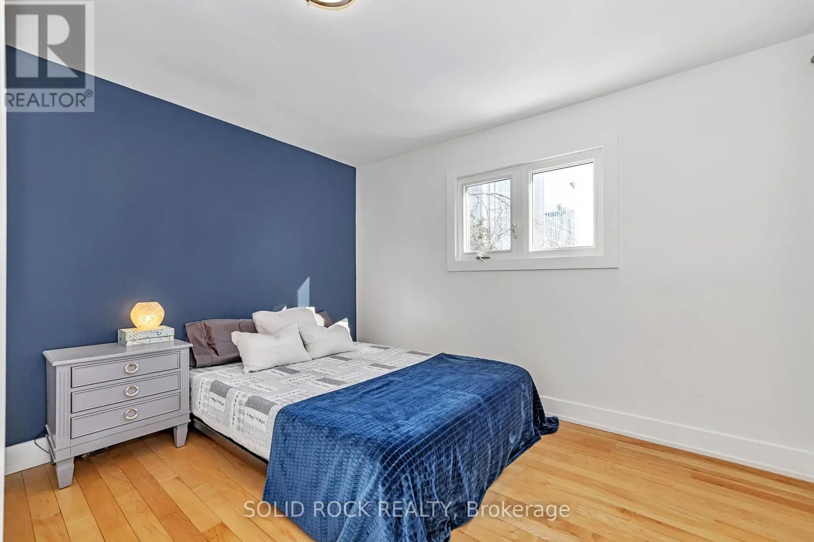 292 CURRELL AVENUE