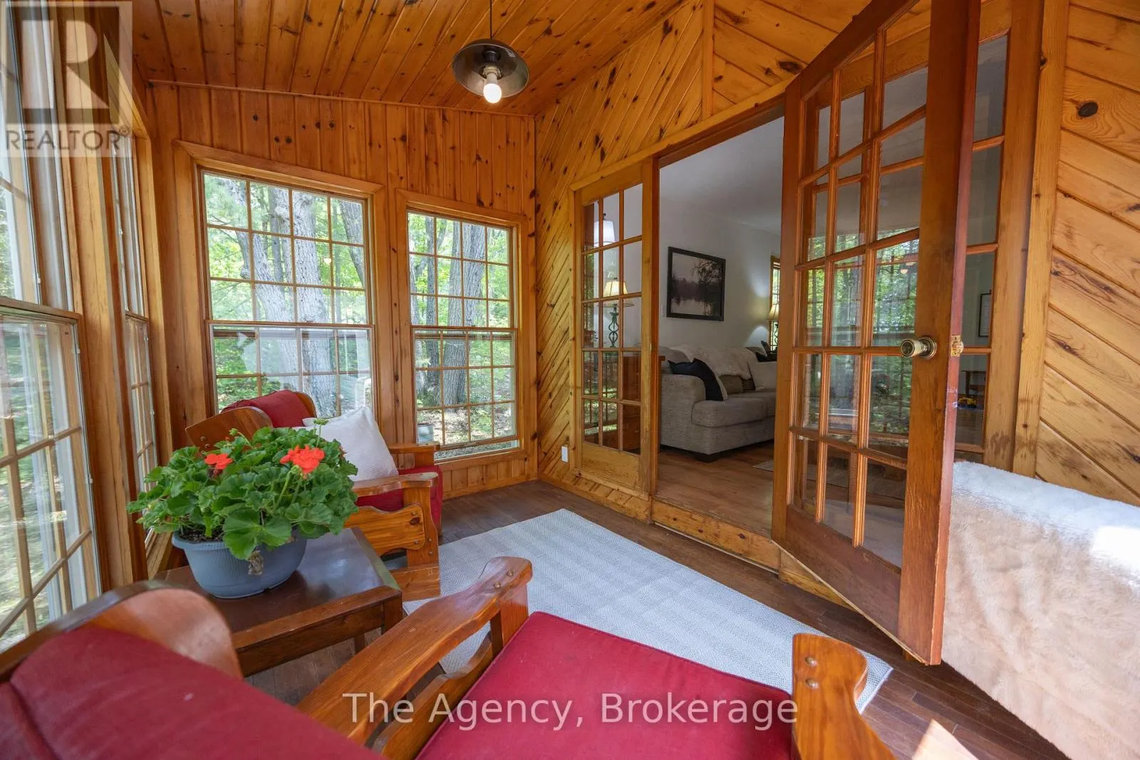 1411 CEDAR LANE