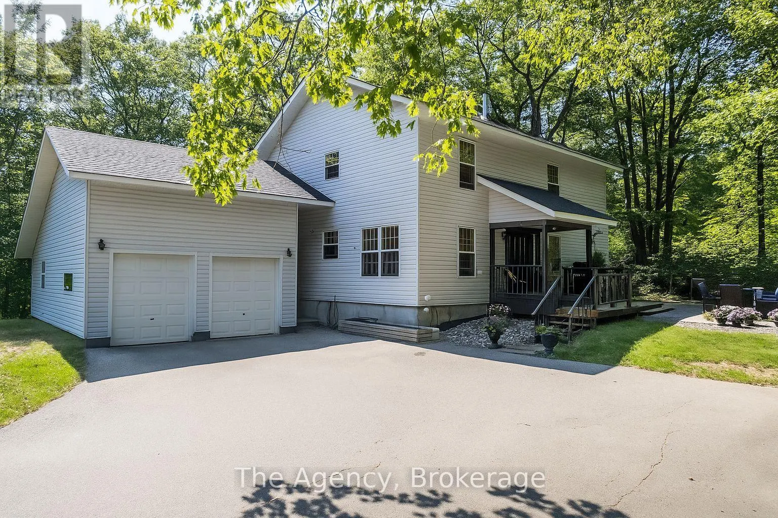 1411 CEDAR LANE