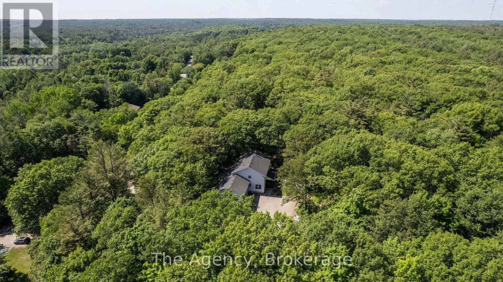 1411 CEDAR LANE
