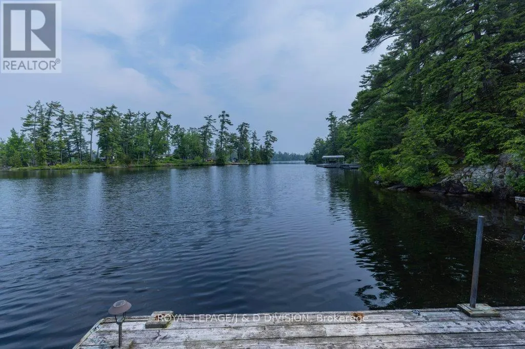 410 ISLAND 10