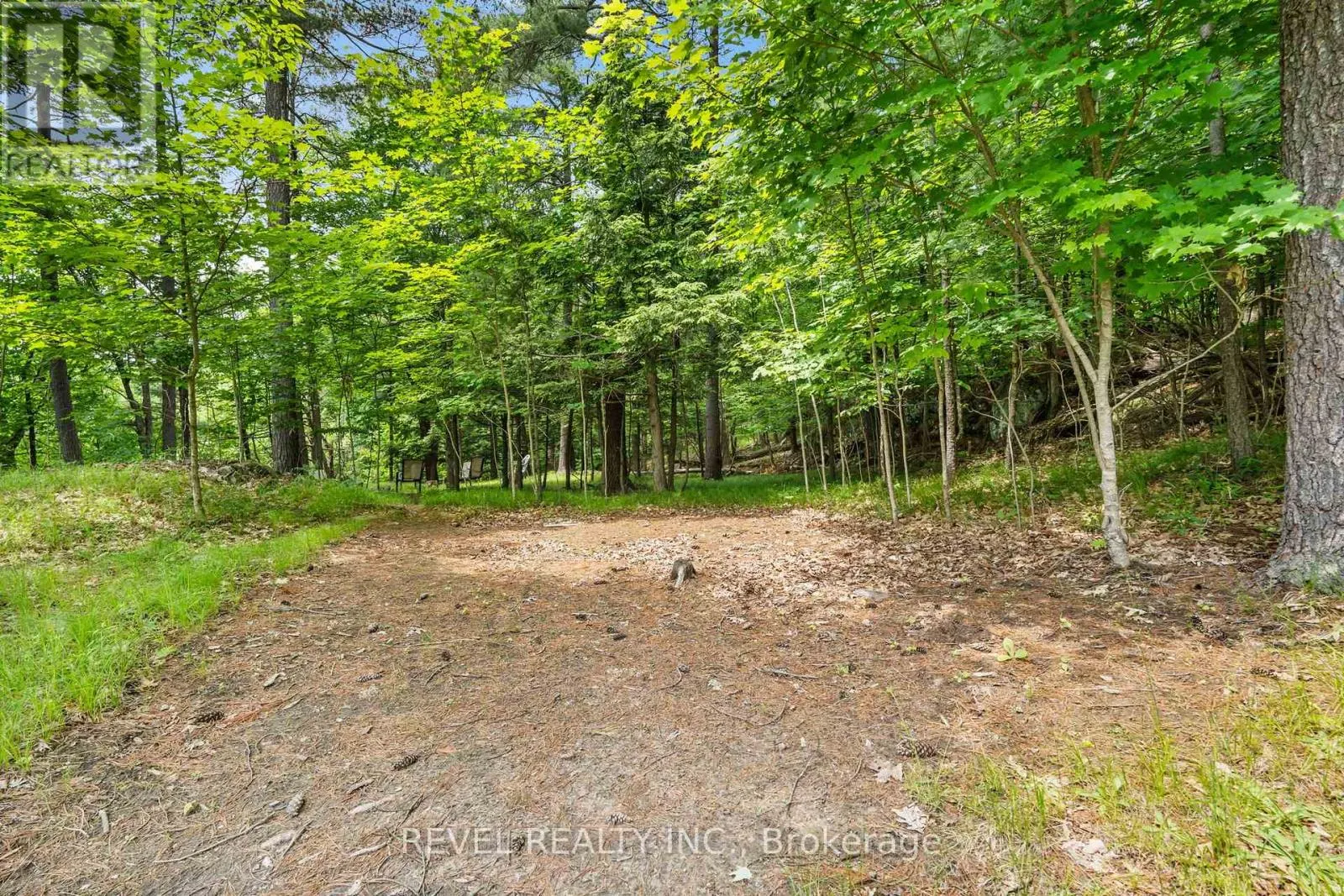 49 SLEEPY HOLLOW ROAD