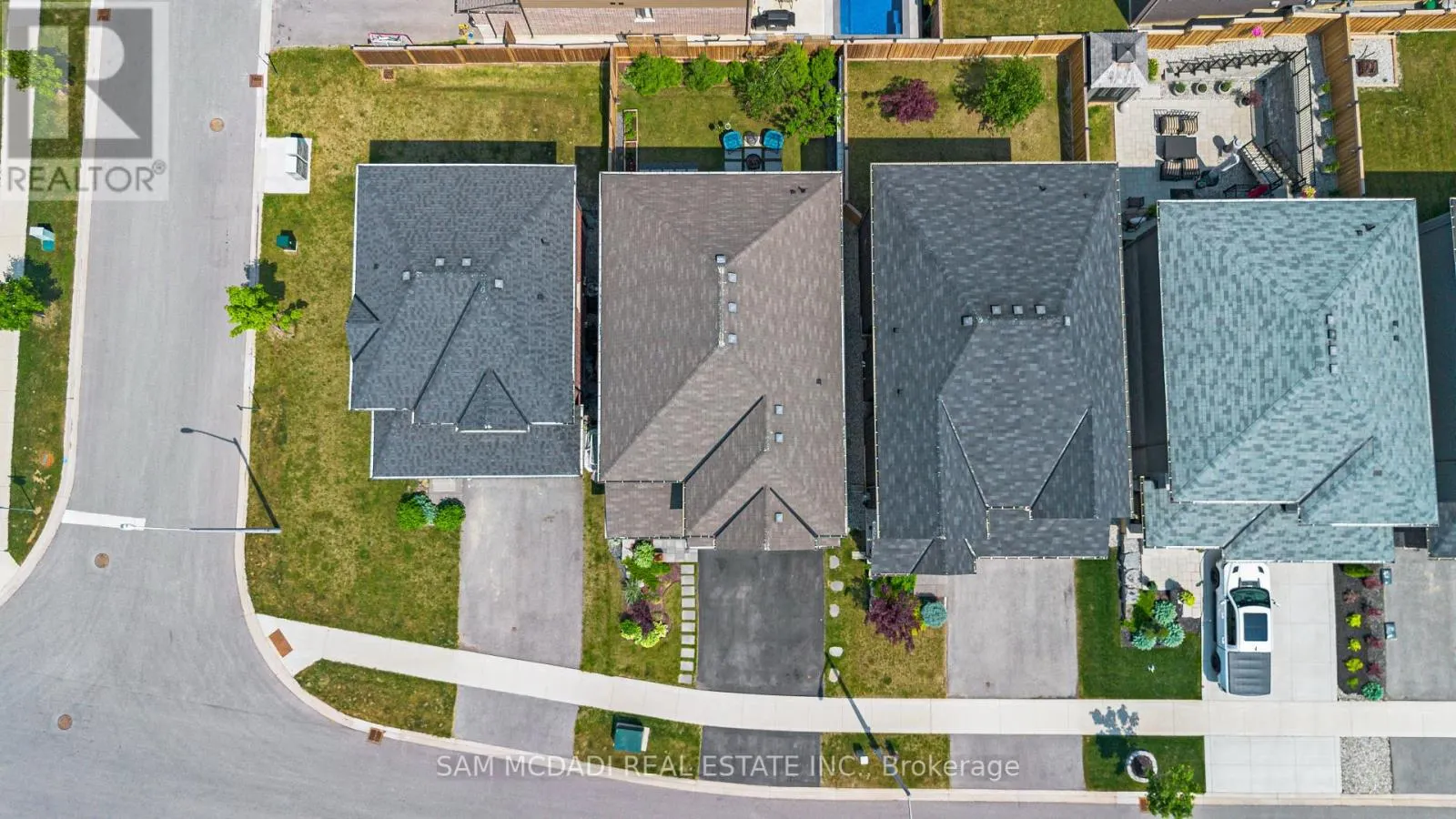 4037 STADELBAUER DRIVE