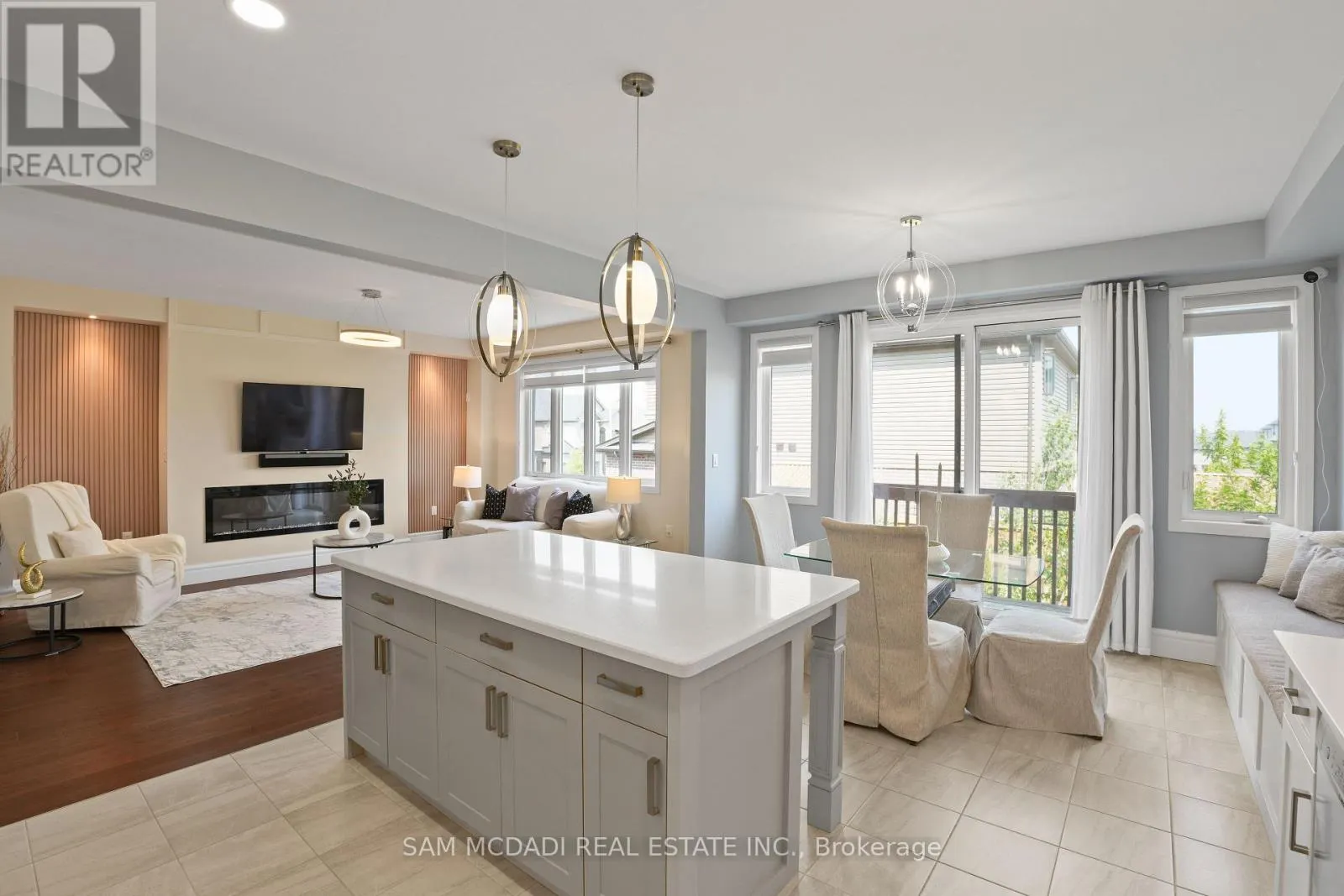 4037 STADELBAUER DRIVE