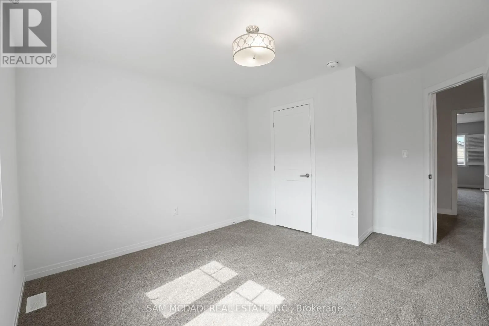 4037 STADELBAUER DRIVE