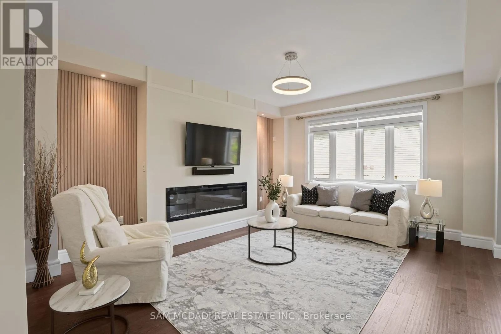 4037 STADELBAUER DRIVE