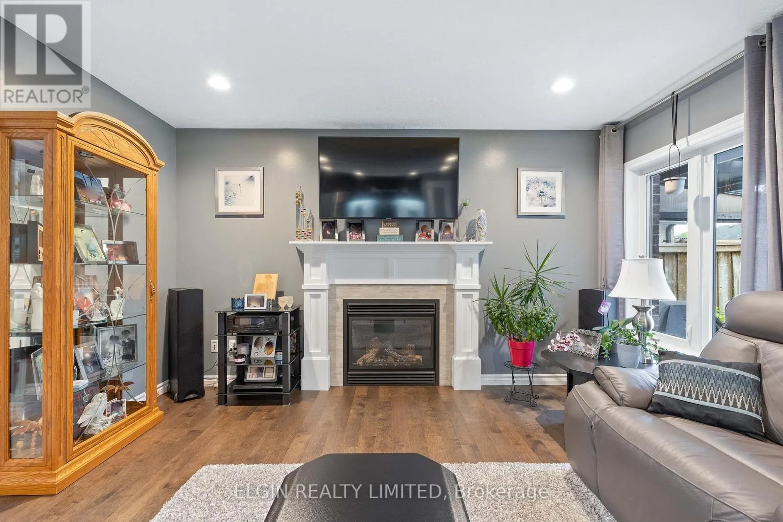104 WESTLAKE DRIVE