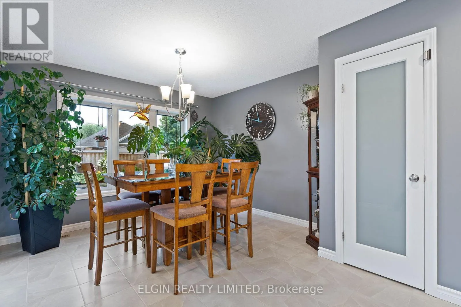 104 WESTLAKE DRIVE