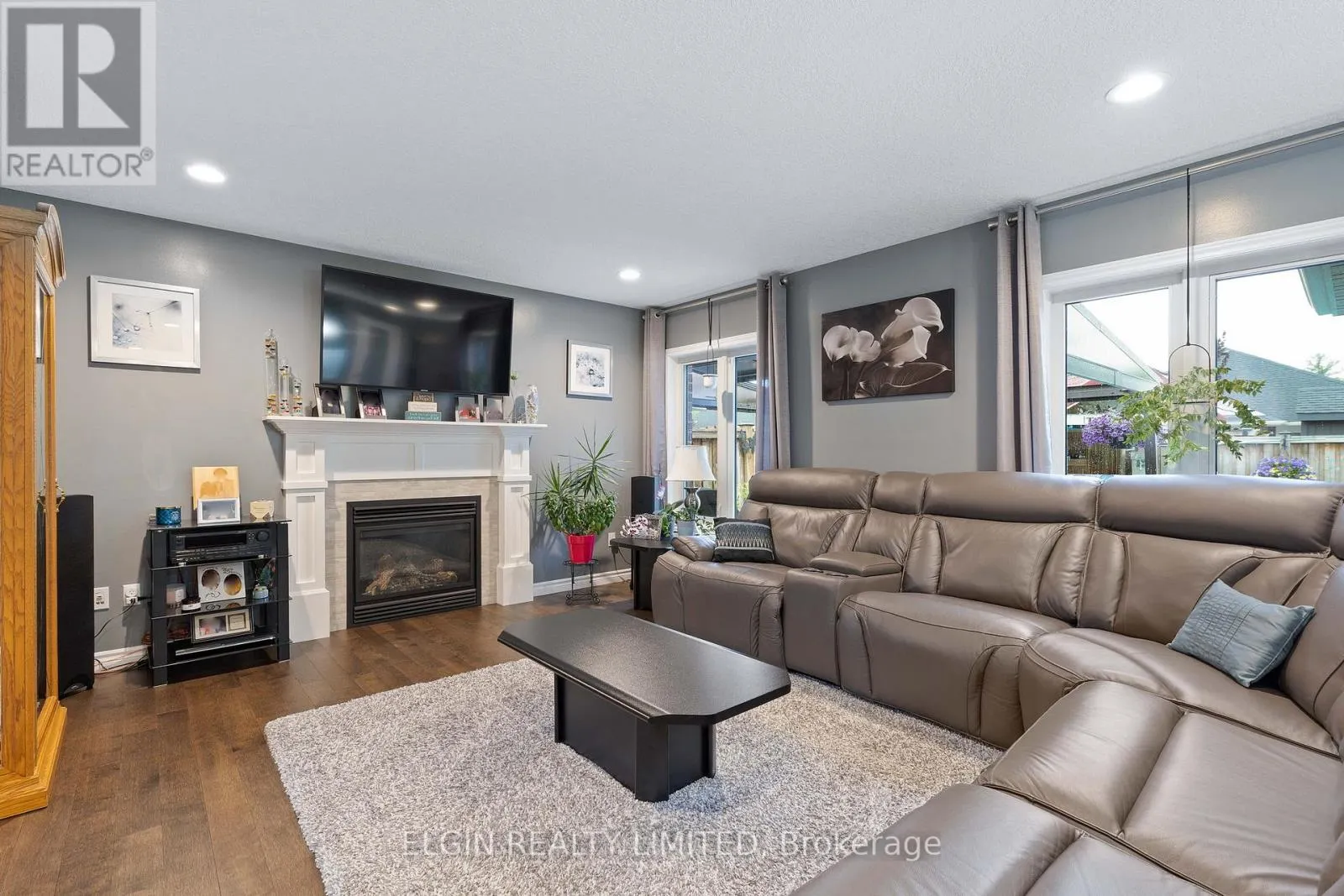 104 WESTLAKE DRIVE