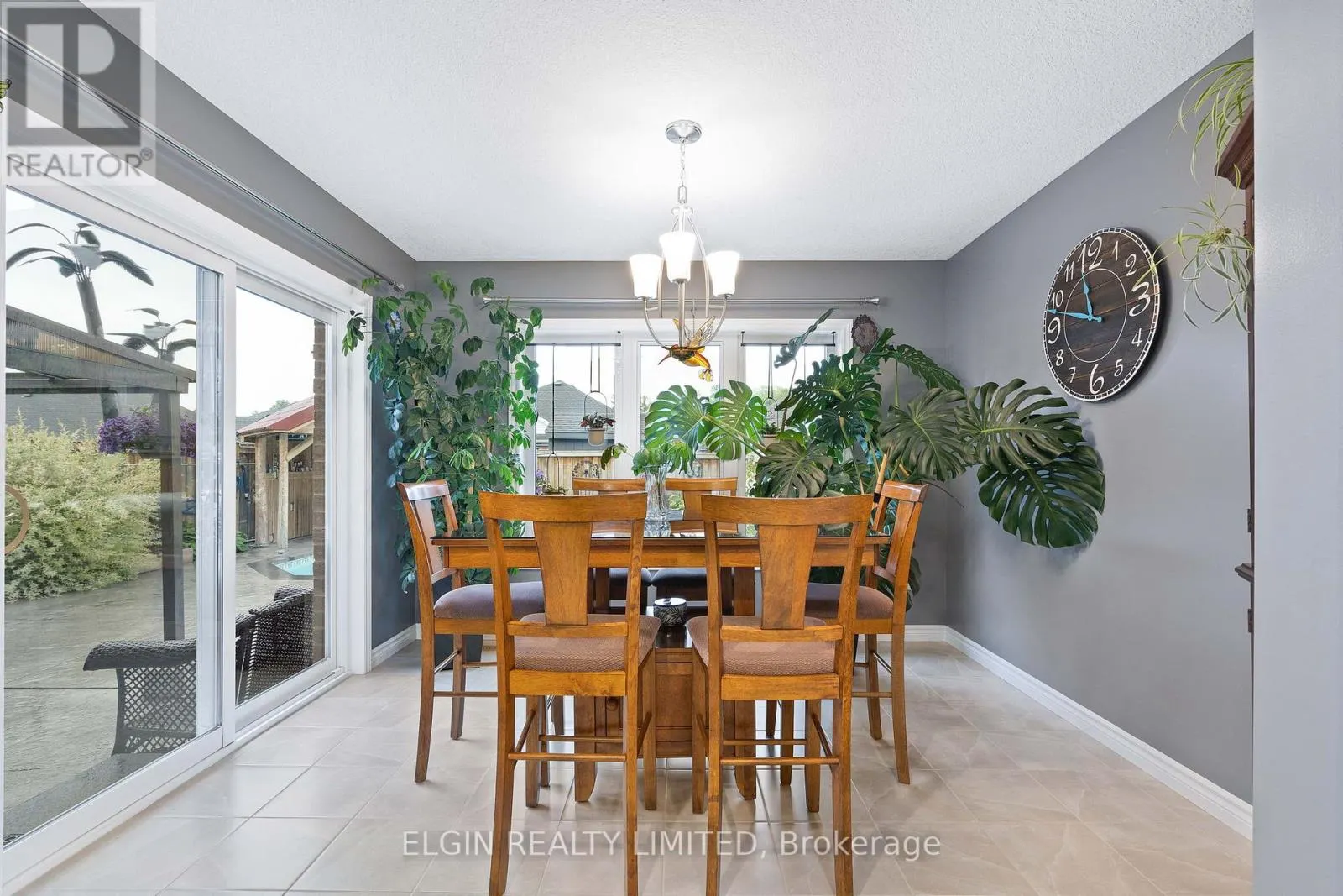104 WESTLAKE DRIVE