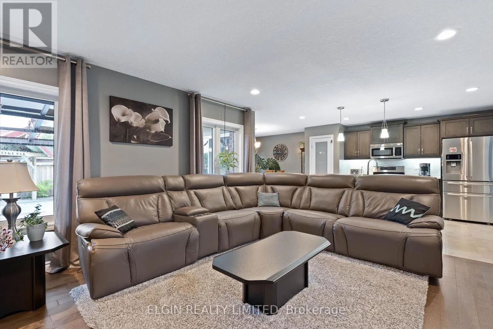 104 WESTLAKE DRIVE