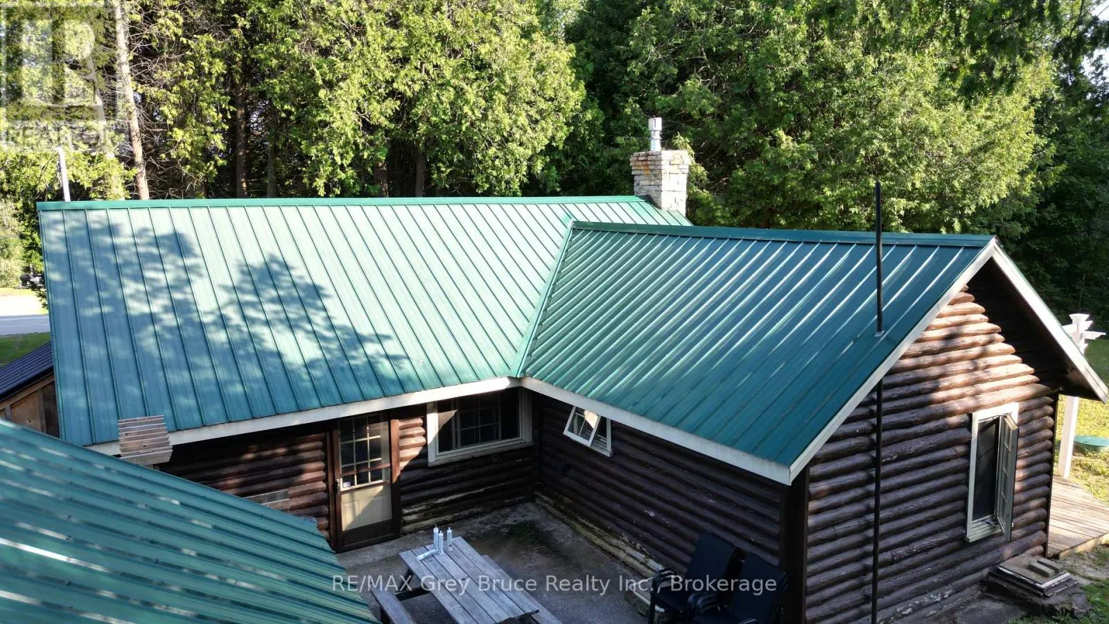 18 STOKES RIVER ROAD