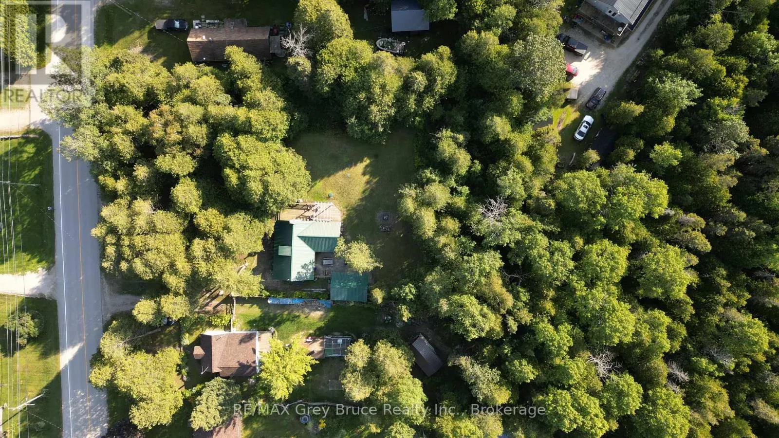 18 STOKES RIVER ROAD
