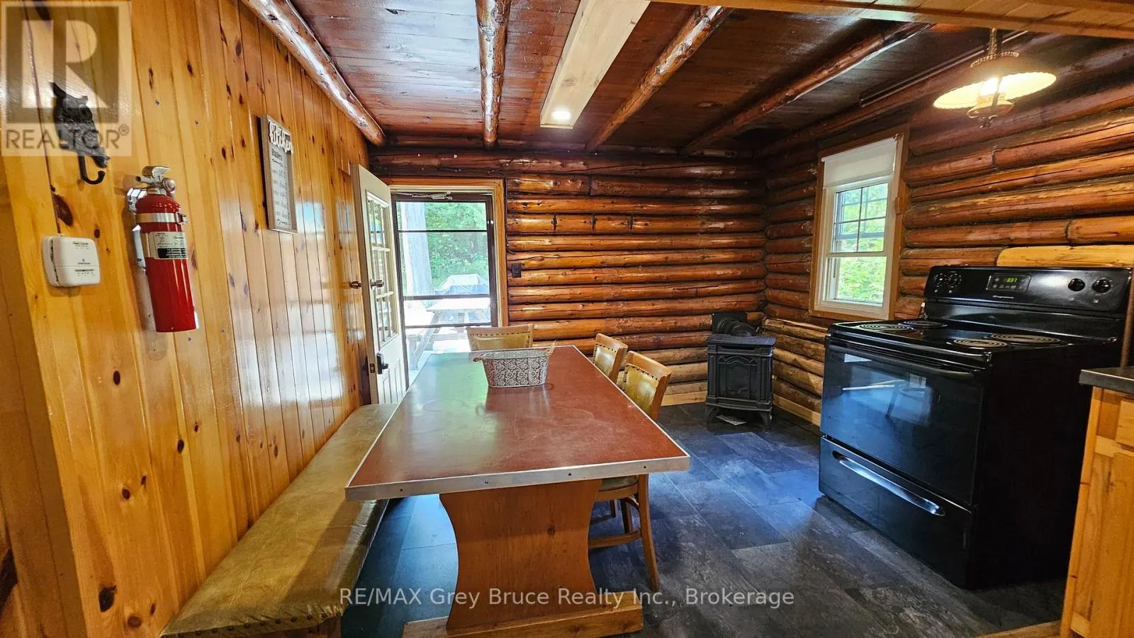 18 STOKES RIVER ROAD