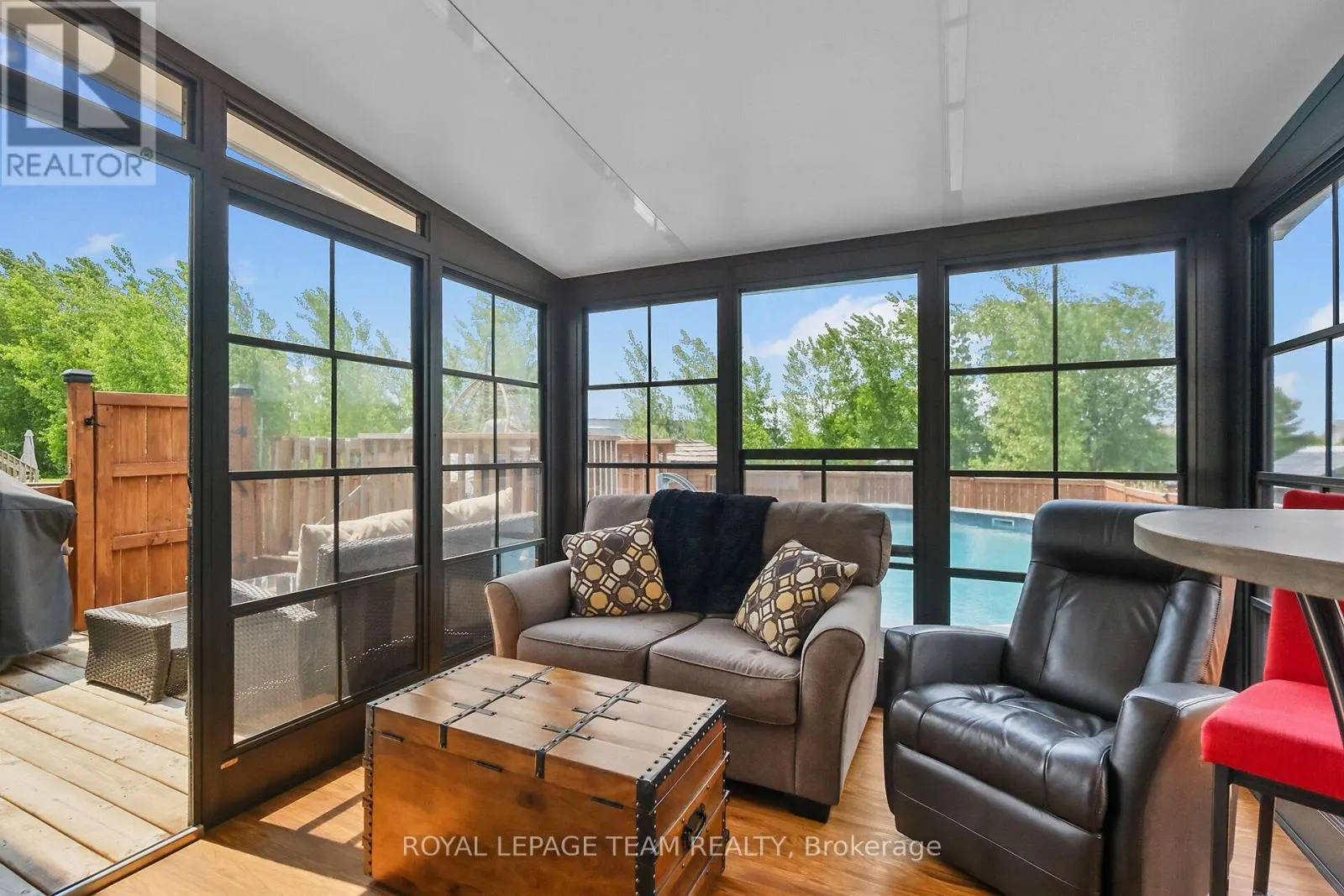 374 TRILLIUM CIRCLE