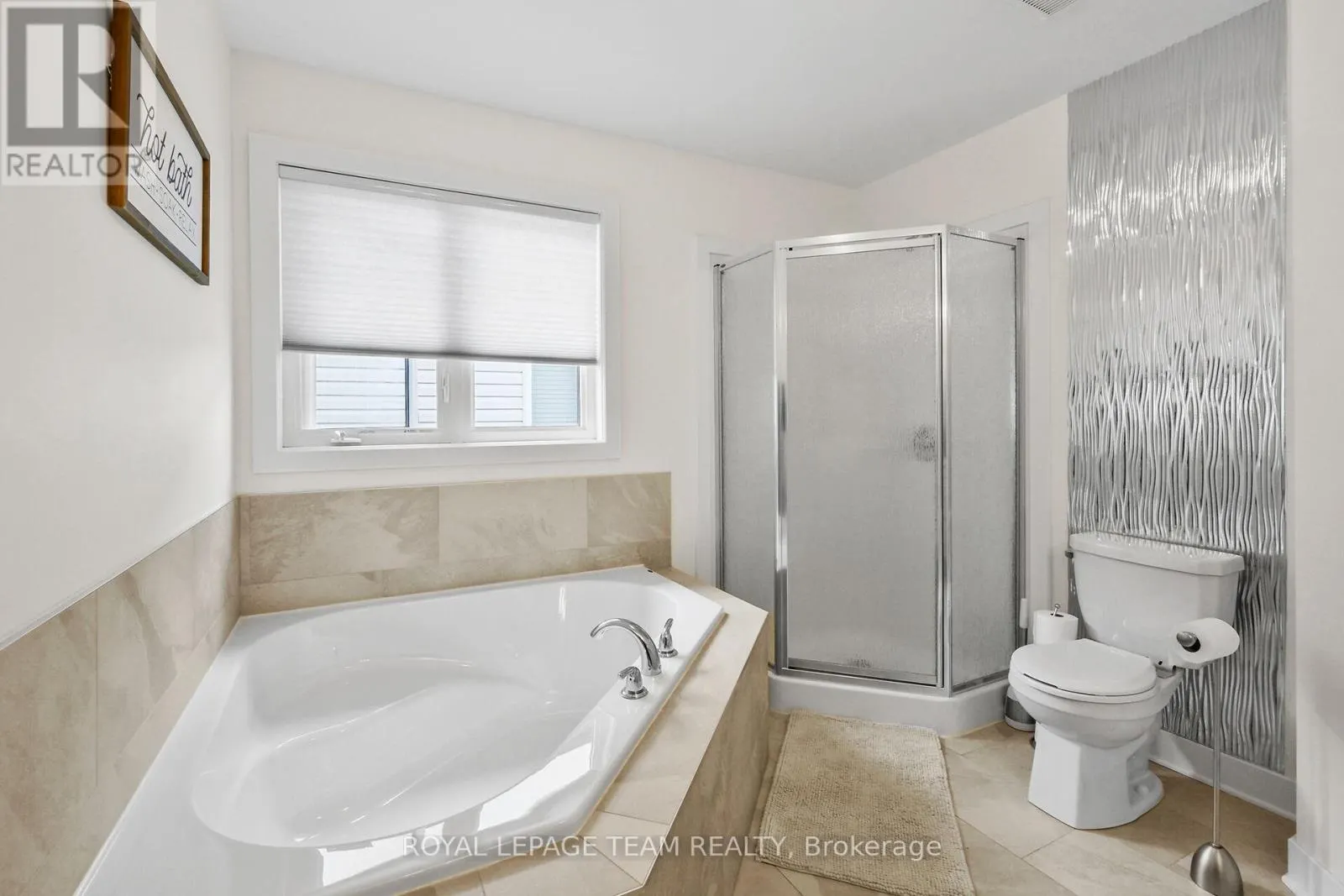 374 TRILLIUM CIRCLE