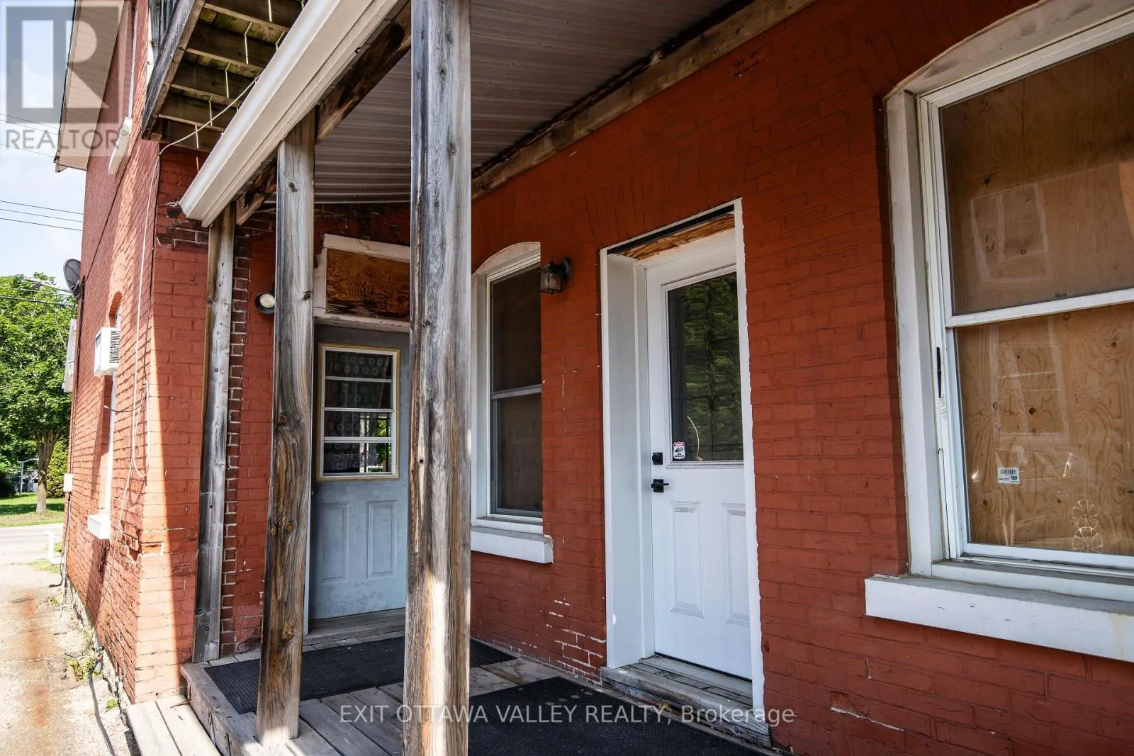 349 CHRISTIE STREET