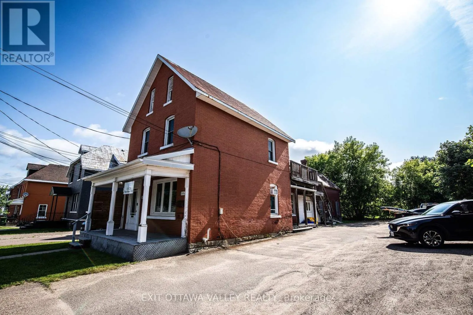 349 CHRISTIE STREET