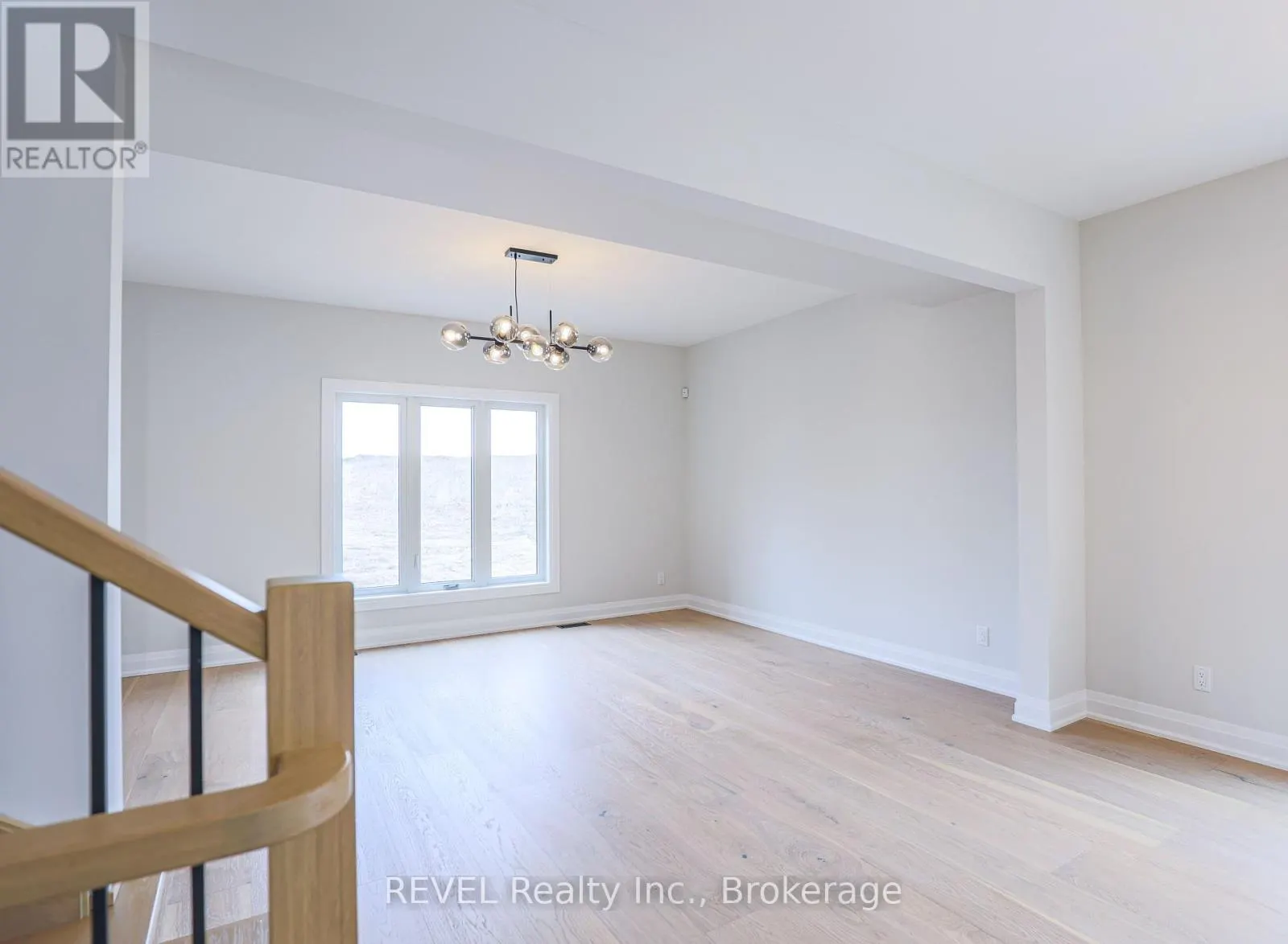 111 ACACIA ROAD