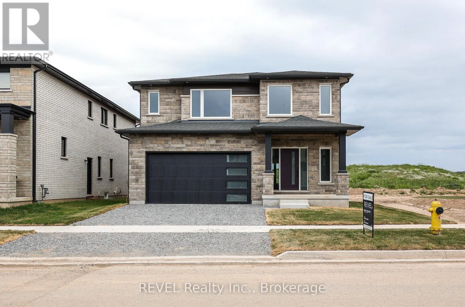 111 ACACIA ROAD