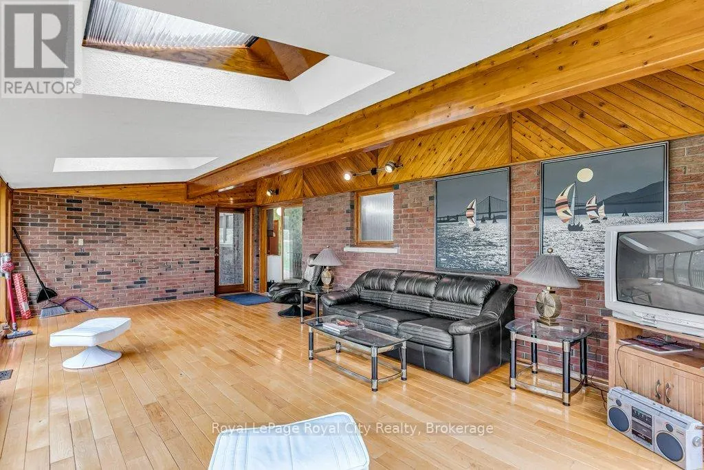768 ERAMOSA ROAD