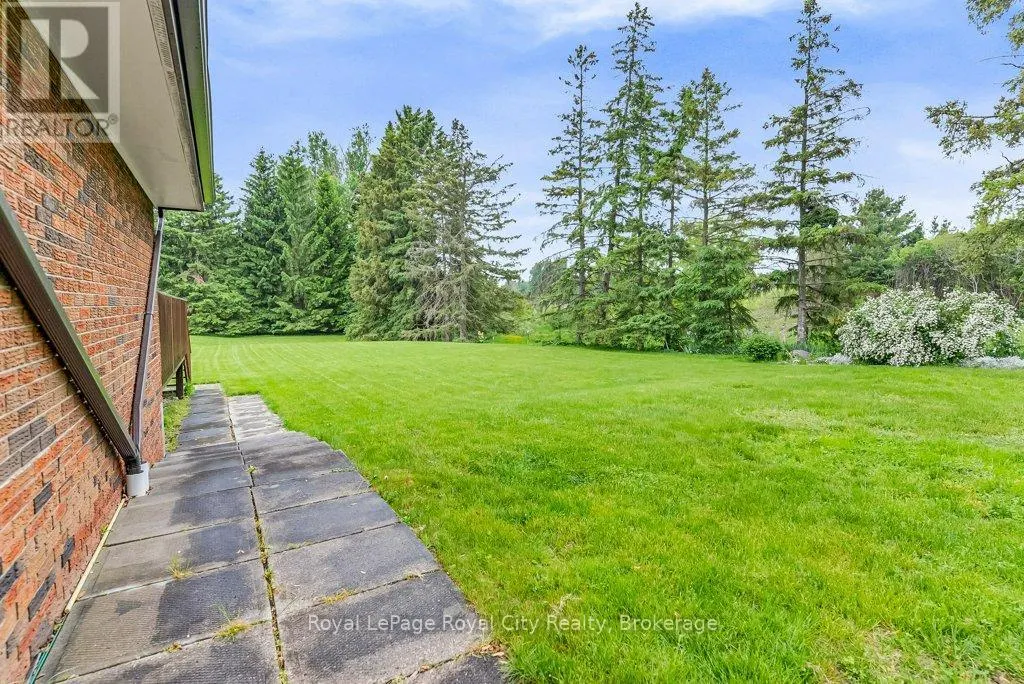 768 ERAMOSA ROAD