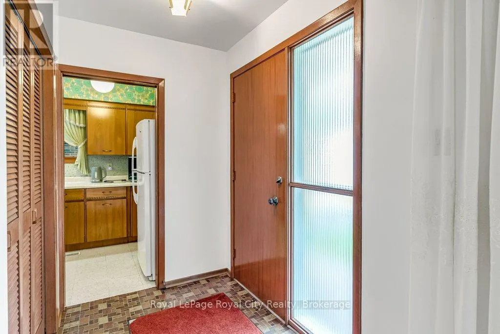 768 ERAMOSA ROAD