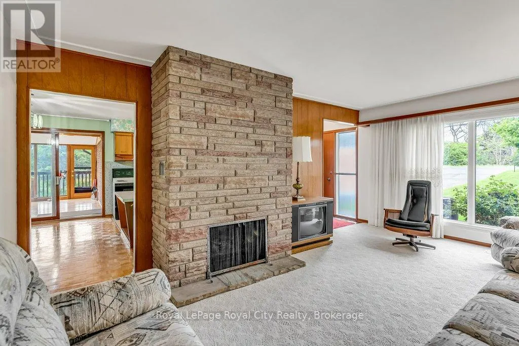 768 ERAMOSA ROAD