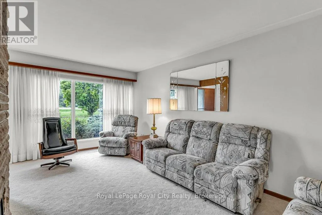 768 ERAMOSA ROAD