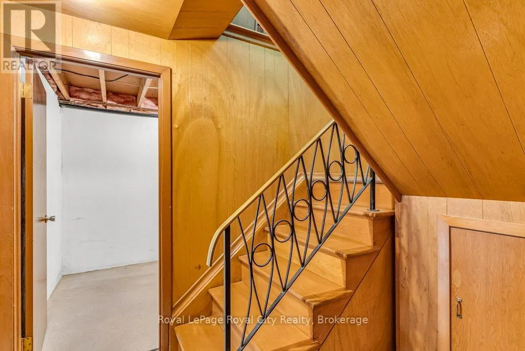 768 ERAMOSA ROAD