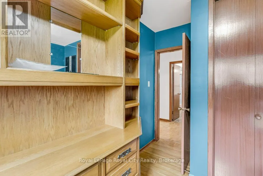 768 ERAMOSA ROAD